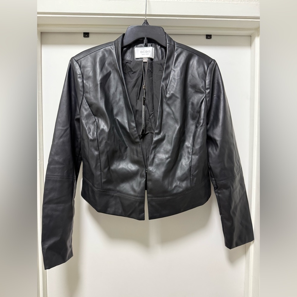 NWT BCBG New York Black Faux Leather Fitted Jacket size XL